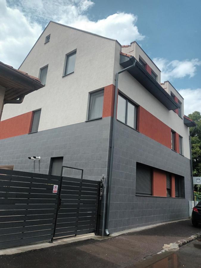 Sabina Apartaments Sfântu-Gheorghe Екстериор снимка